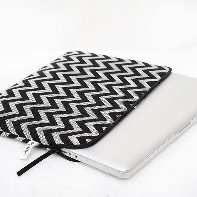 Pijama laptop hot sale case